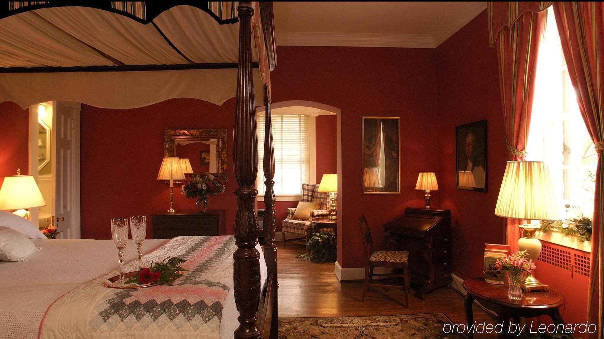 Cedars Of Williamsburg Bed & Breakfast Exterior photo